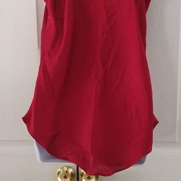 Michael Michael Kors red sheer sleeveless blouse Sz M NWOT - Picture 5 of 7